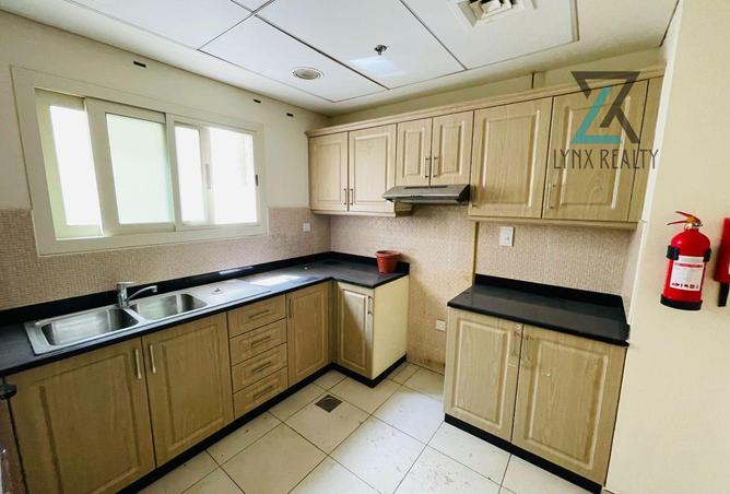 73124077 - Property Image 2