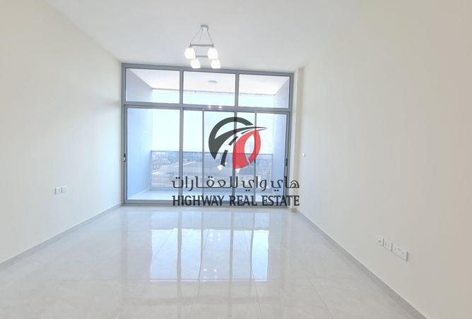 2PAem1ErqbY - Property Image 2