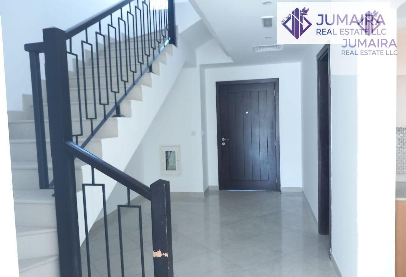 3BHK+Maid Bayti Townhouse | Well Maintained