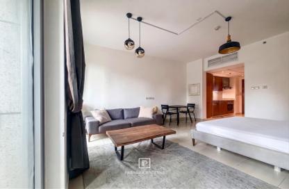Apartment - Studio - 1 for rent in Standpoint Tower 1 - Standpoint Towers - Downtown Dubai - Dubai