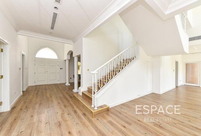 82781143 - Property Image 3