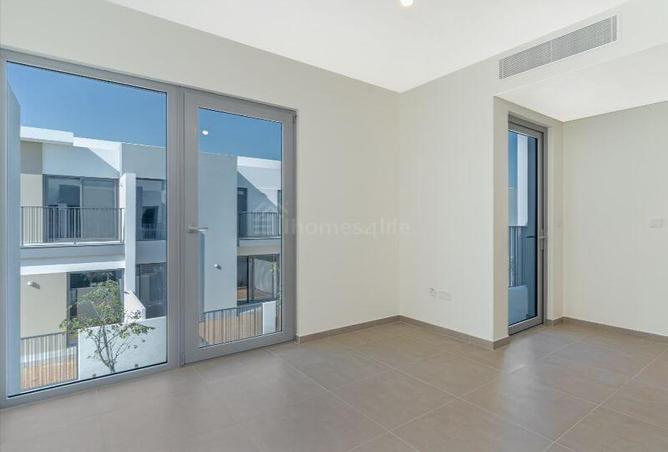 81949356 - Property Image 3