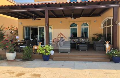 Villa - 5 - 6 for rent in District 2 - Jumeirah Park - Dubai Villa - 5 - 6 for rent in District 2 - Jumeirah Park - Dubai
