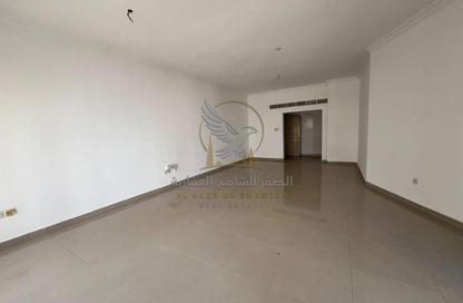 Apartment - 3 - 3 for rent in Al Majaz 3 - Al Majaz - Sharjah