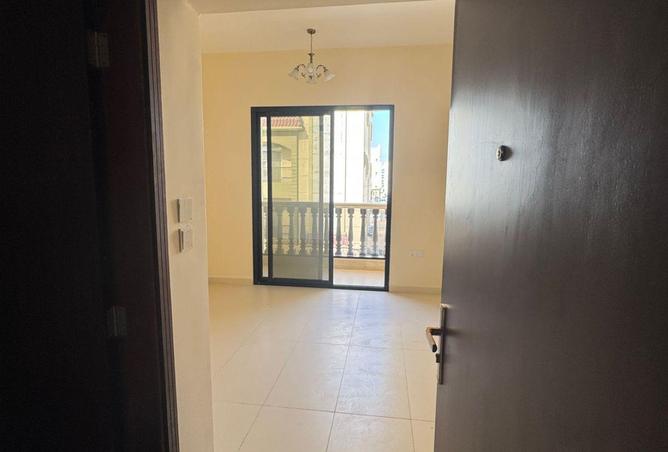 58193437 - Property Main Image