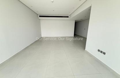 Apartment - 2 Bedrooms - 3 Bathrooms for rent in Shadow Tower - Al Mamzar - Sharjah - Sharjah