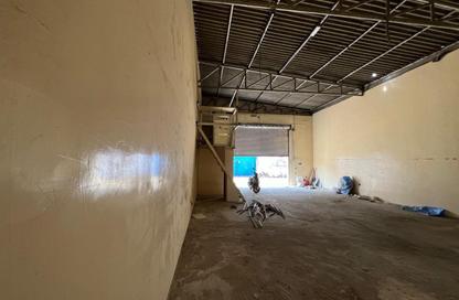 Warehouse - Studio - 1 Bathroom for rent in Industrial Area 8 - Sharjah Industrial Area - Sharjah