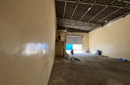 مستودع - استوديو - 1 حمام للايجار في المنطقة الصناعية رقم 8 - المنطقة الصناعية بالشارقة - الشارقة