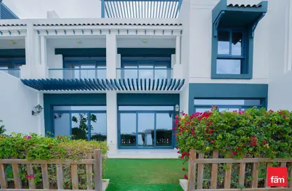 Villa - 5 Bedrooms - 6 Bathrooms for rent in Palma Residences - Palm Jumeirah - Dubai