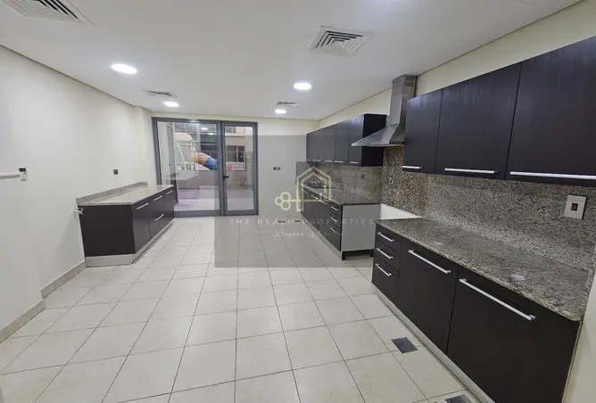 155102640 - Property Image 2