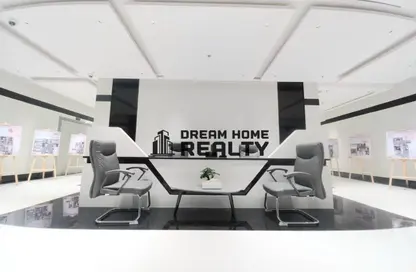 Apartment - 2 Bedrooms - 3 Bathrooms for rent in Rose Tower 1 - Rose Tower - Al Khan - Sharjah