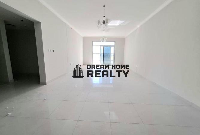 53161181 - Property Image 2