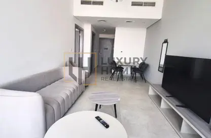 شقة - غرفة نوم - 2 حمامات للايجار في ذا في تاور - مجمع دبي ريزيدنس - دبي لاند - دبي