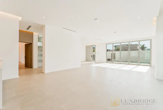 152354802 - Property Image 2