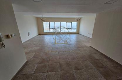 Apartment - 1 Bedroom - 2 Bathrooms for rent in Al Majaz 2 - Al Majaz - Sharjah Apartment - 1 Bedroom - 2 Bathrooms for rent in Al Majaz 2 - Al Majaz - Sharjah
