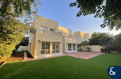 Villa - 5 Bedrooms - 5 Bathrooms for rent in Meadows 4 - Meadows - Dubai