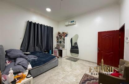 Villa - 5 - 7 for sale in Al Mowaihat 3 - Al Mowaihat - Ajman Villa - 5 - 7 for sale in Al Mowaihat 3 - Al Mowaihat - Ajman