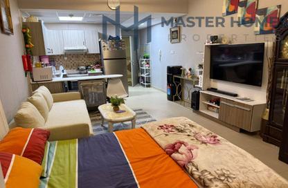 Apartment - Studio - 1 Bathroom for sale in Silicon Star 2 - Dubai Silicon Oasis - Dubai