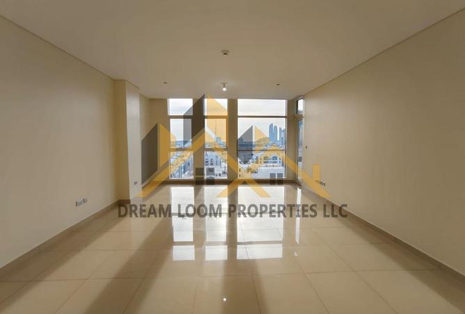 2-bed apartment in United Square · Vacant · Maid's room — photo 3