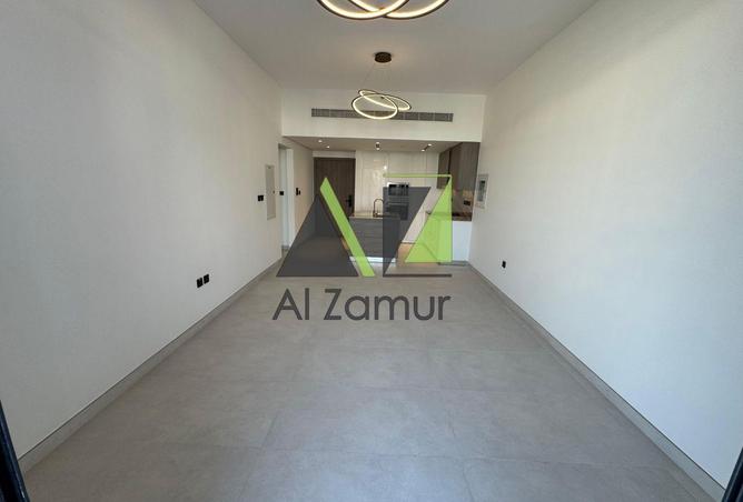 69502705 - صورة العقار 2