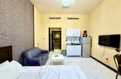 Apartment - Studio - 1 Bathroom for rent in Electra Street - Abu Dhabi