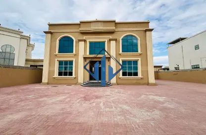 Villa - 5 Bedrooms - 6 Bathrooms for rent in Al Riffa - Ras Al Khaimah