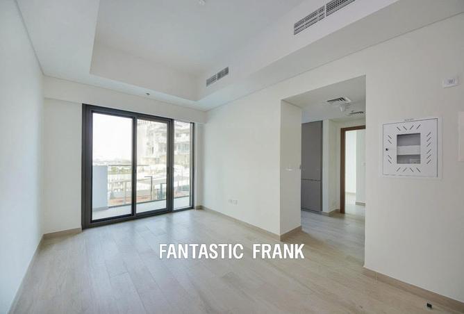 81943212 - Property Main Image