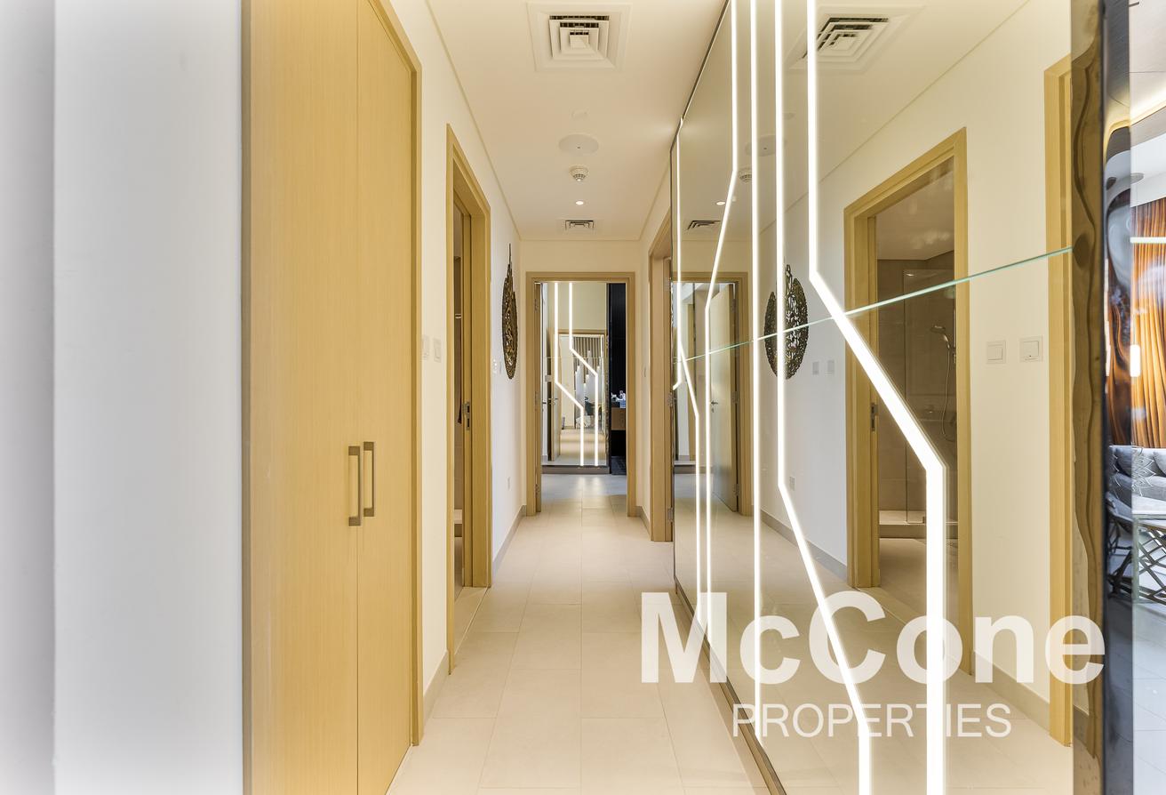Fully Furnished | Low Floor| Great View photo 7