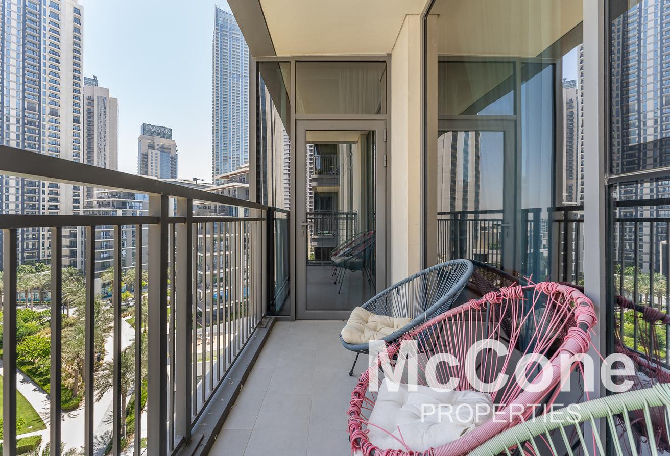Fully Furnished | Low Floor| Great View photo 17