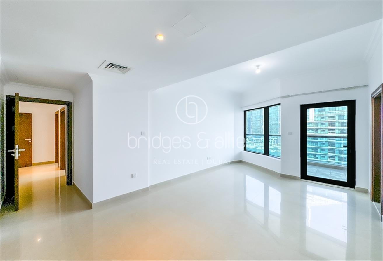 RARE 3BR | PANORAMIC MARINA AND SKYLINE VIEWS photo 10