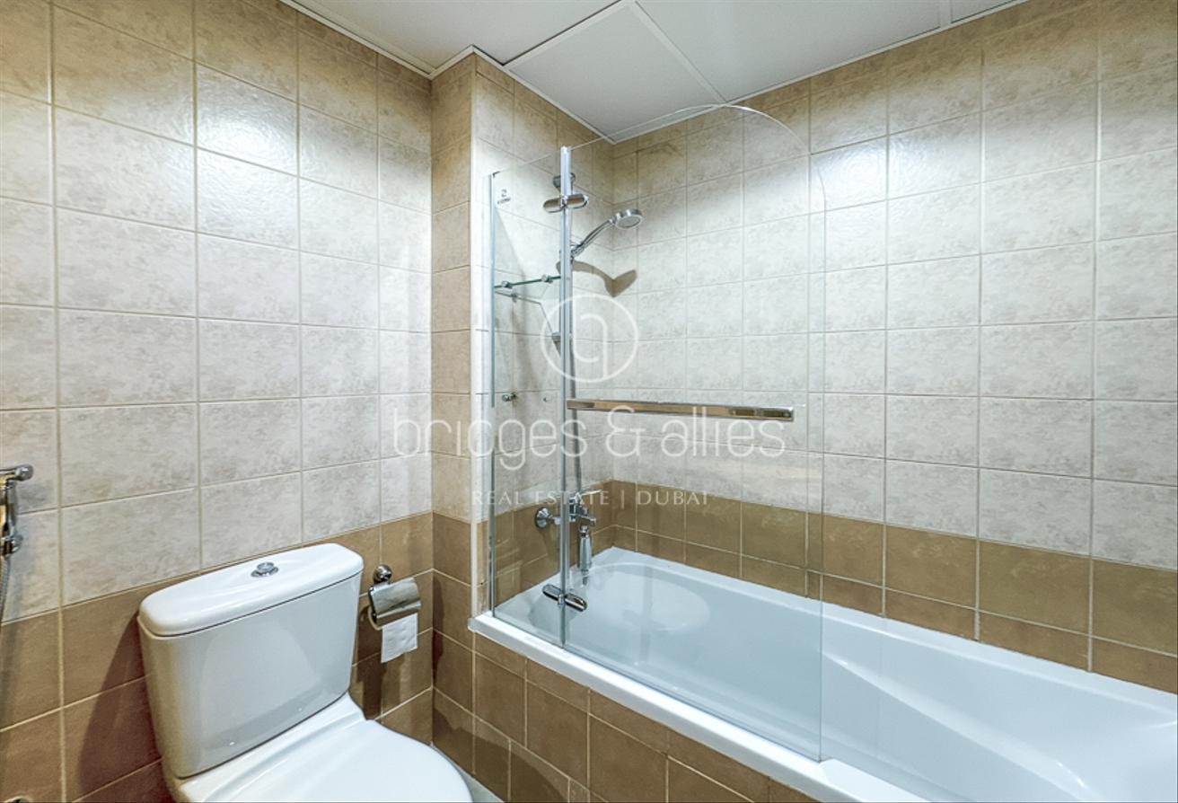 RARE 3BR | PANORAMIC MARINA AND SKYLINE VIEWS photo 14