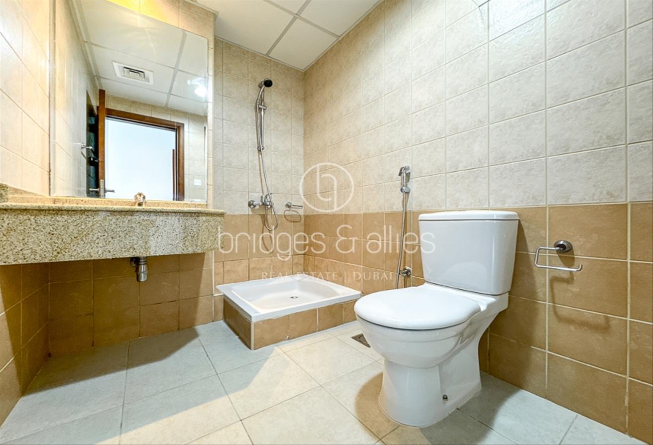RARE 3BR | PANORAMIC MARINA AND SKYLINE VIEWS photo 19