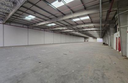 Warehouse - Studio - 2 Bathrooms for rent in Al Sajaa S - Al Sajaa - Sharjah