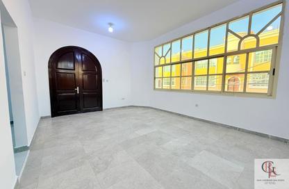 Apartment - Studio - 1 Bathroom for rent in Mohamed Bin Zayed Centre - Mohamed Bin Zayed City - Abu Dhabi Apartment - Studio - 1 Bathroom for rent in Mohamed Bin Zayed Centre - Mohamed Bin Zayed City - Abu Dhabi