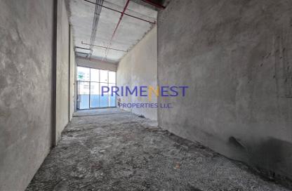 Shop - Studio for rent in Athaar Majan - Majan - Dubai