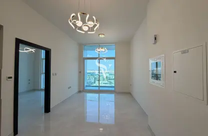 شقة - غرفة نوم - 1 حمام للايجار في سكايز من دانوب - ارجان - دبي