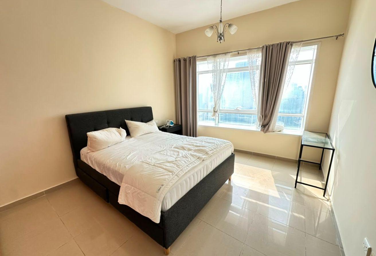 FULLY FURNISHED| MARINA VIEW| VACANT| BALCONY photo 7