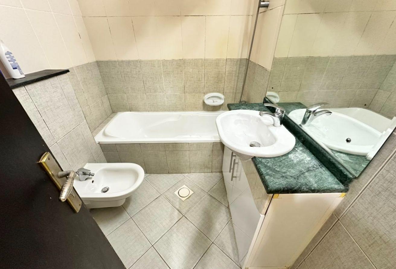 FULLY FURNISHED| MARINA VIEW| VACANT| BALCONY photo 10
