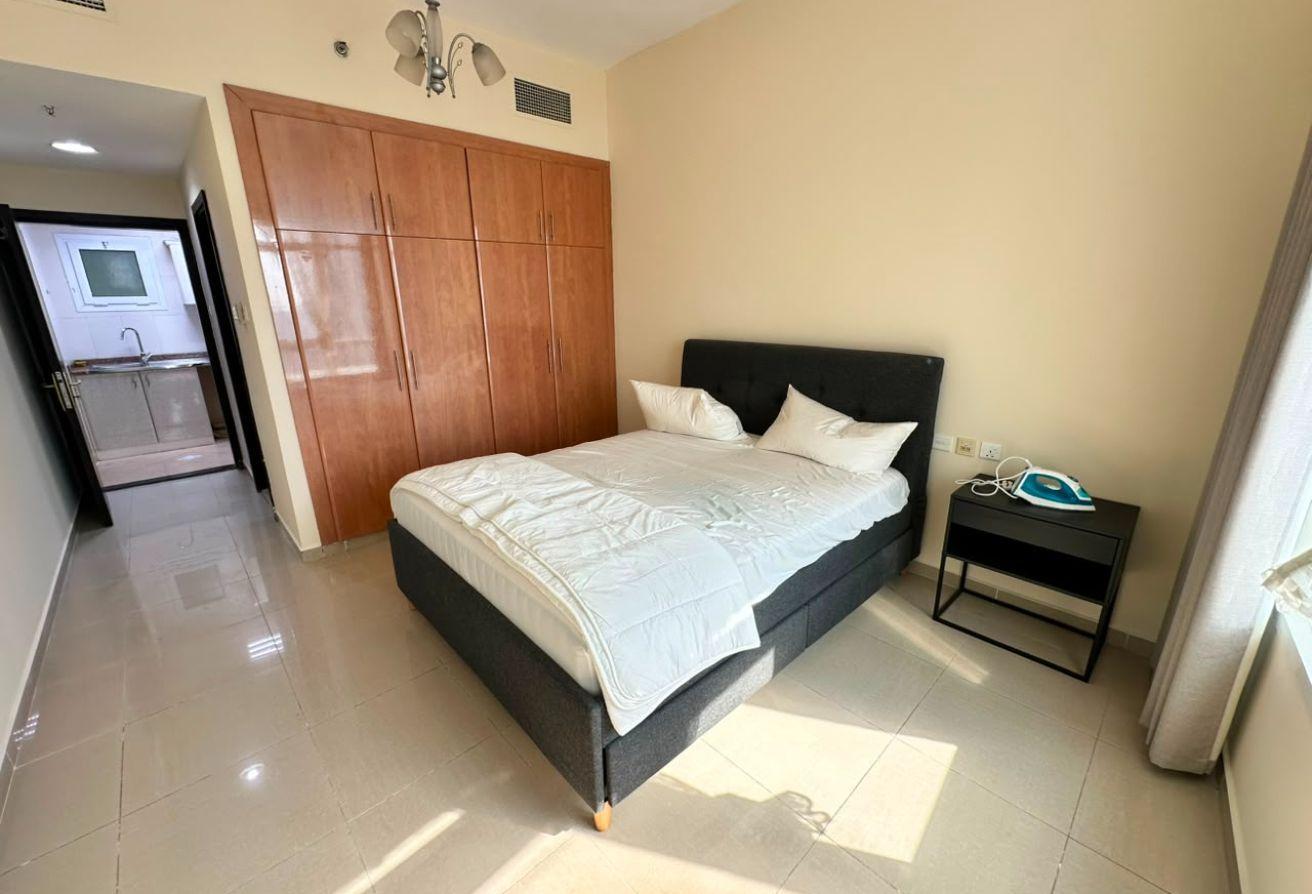 FULLY FURNISHED| MARINA VIEW| VACANT| BALCONY photo 8