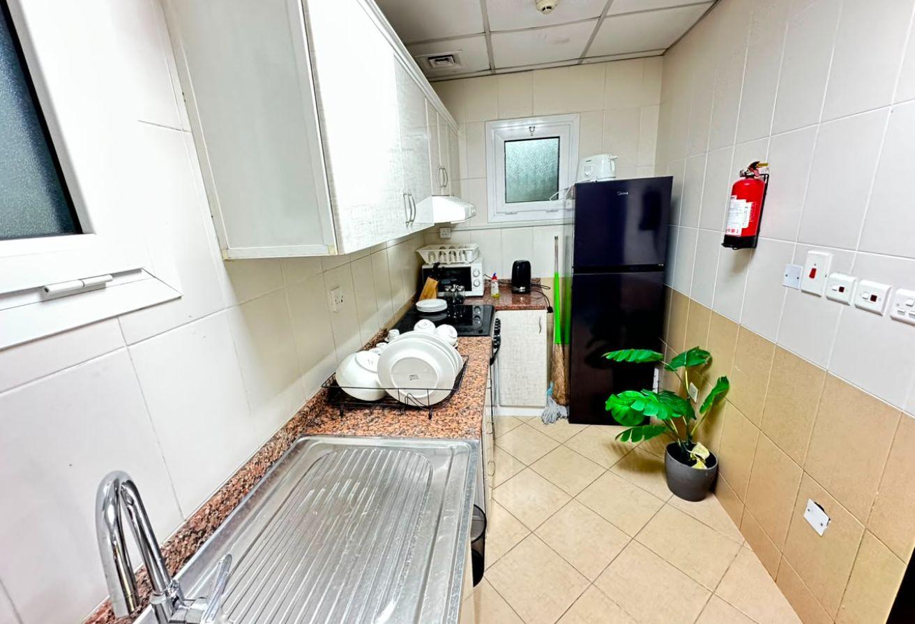 FULLY FURNISHED| MARINA VIEW| VACANT| BALCONY photo 11