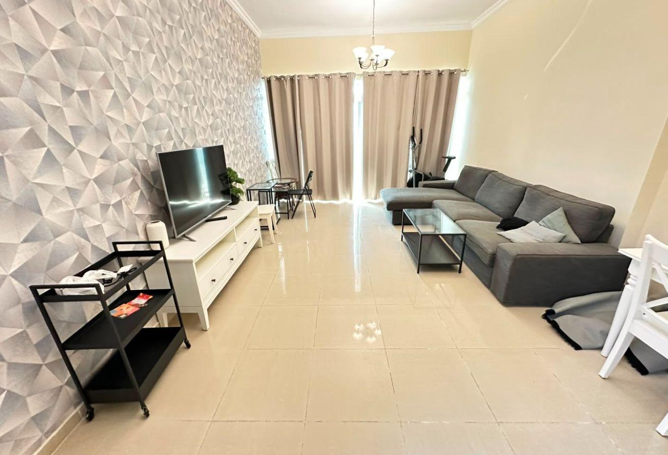 FULLY FURNISHED| MARINA VIEW| VACANT| BALCONY photo 4