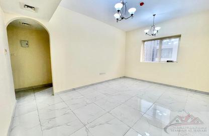 Apartment - 1 Bedroom - 2 Bathrooms for rent in Muwaileh 29 Building - Muwaileh - Sharjah