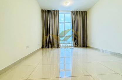 Apartment - 2 Bedrooms - 3 Bathrooms for rent in Sheikh Zayed Road - Dubai