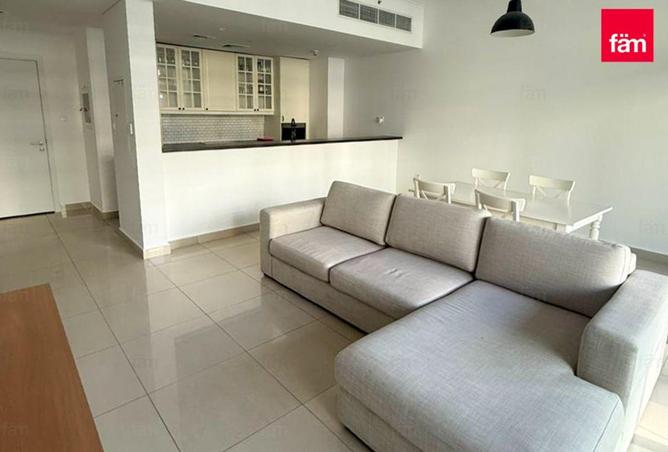 70273069 - Property Image 3