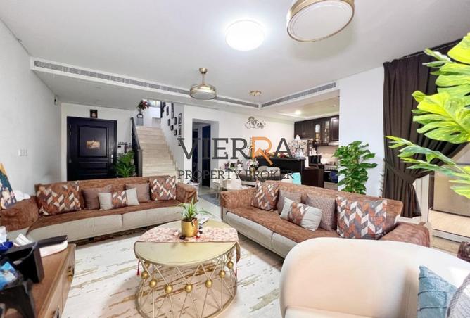 84070454 - Property Image 2