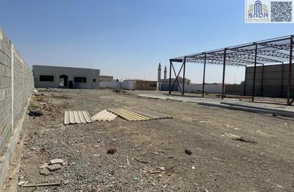 Warehouse - Studio - 3 Bathrooms for rent in Umm Dir - Umm Al Quwain