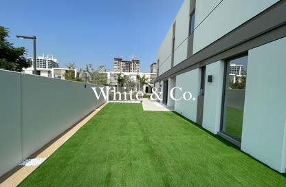 Villa - 4 - 5 for rent in Aura Gardens - Tilal Al Ghaf - Dubai Villa - 4 - 5 for rent in Aura Gardens - Tilal Al Ghaf - Dubai