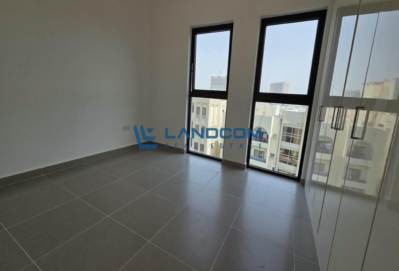 Spacious 2BHK | Near Al Ras Metro Station | 1 Month Free photo 4