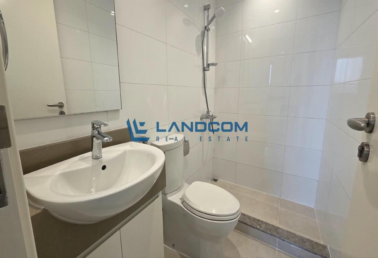 Spacious 2BHK | Near Al Ras Metro Station | 1 Month Free photo 11