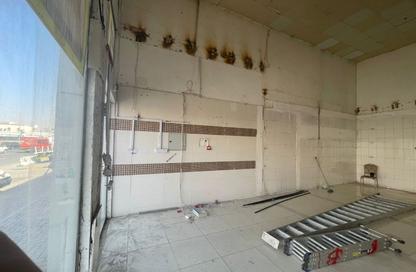 Retail - Studio - 1 for rent in Ajman Industrial 1 - Ajman Industrial Area - Ajman